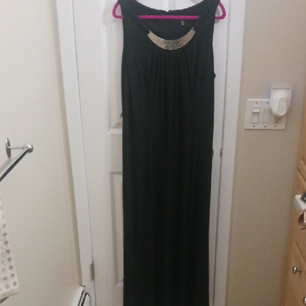 Roz & Ali Black Maxi Dress with Gold Accent